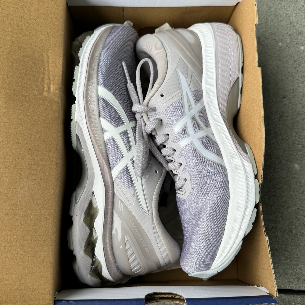 ASICS WOMEN GEL Kayano 27 size 6.5 US NEW